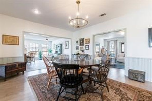 2613 S Chase Court, Burleson, TX 76028