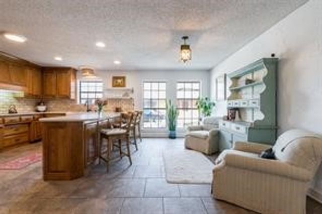 2613 S Chase Court, Burleson, TX 76028