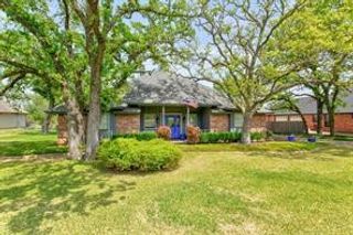 2613 S Chase Court, Burleson, TX 76028