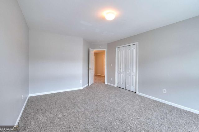 1859 Woodland Run Trail, Loganville, GA 30052