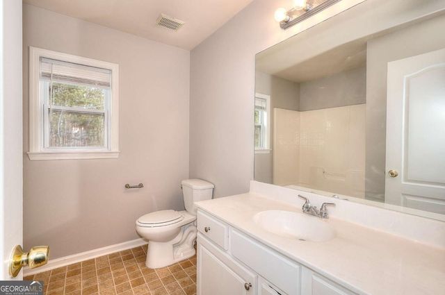 1859 Woodland Run Trail, Loganville, GA 30052