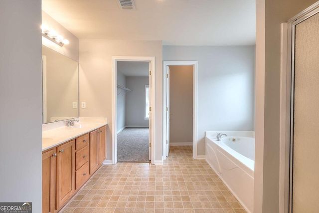 1859 Woodland Run Trail, Loganville, GA 30052