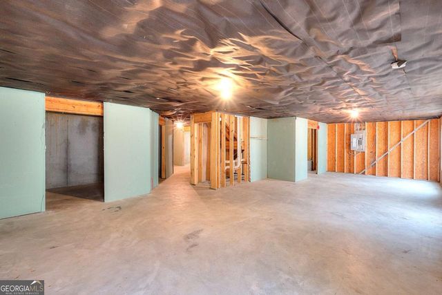 1859 Woodland Run Trail, Loganville, GA 30052