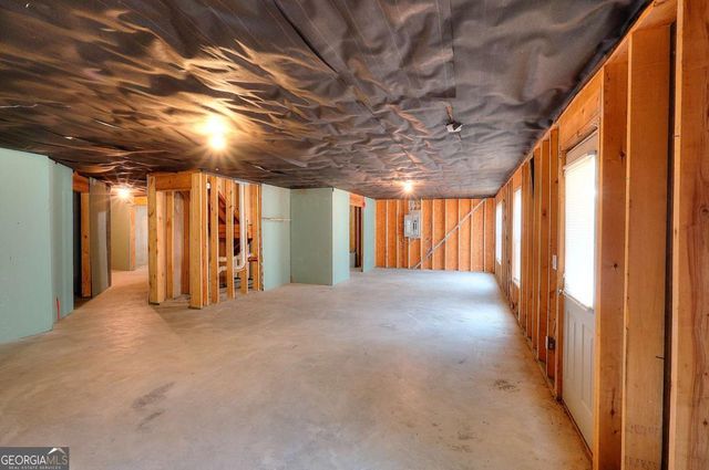 1859 Woodland Run Trail, Loganville, GA 30052