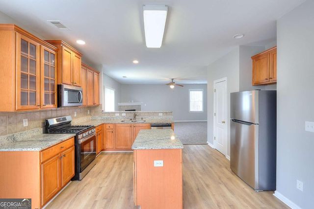 1859 Woodland Run Trail, Loganville, GA 30052