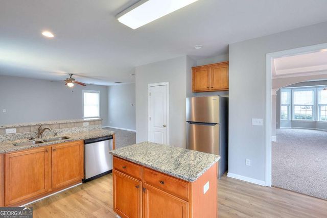 1859 Woodland Run Trail, Loganville, GA 30052