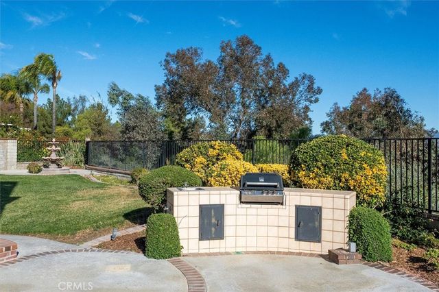 26008 Lucerne Court, Valencia, CA 91355
