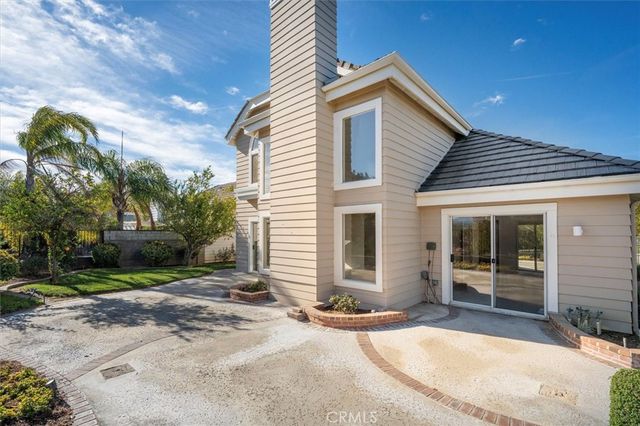 26008 Lucerne Court, Valencia, CA 91355