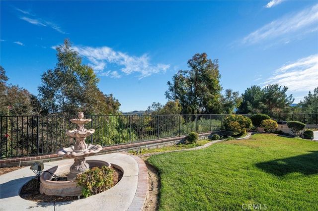 26008 Lucerne Court, Valencia, CA 91355