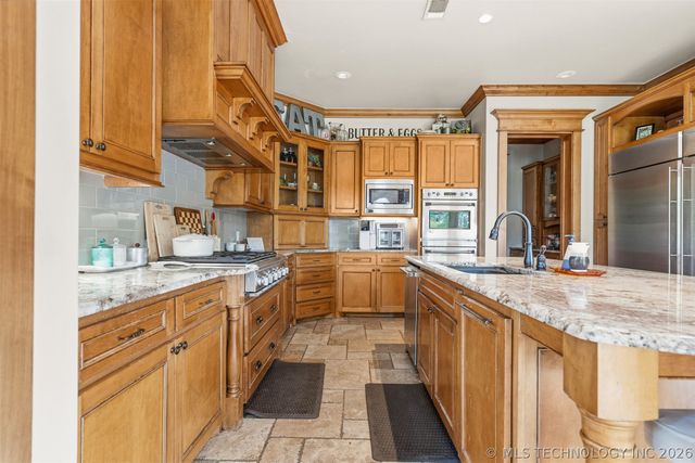 1739 Gateway, Ardmore, OK 73401