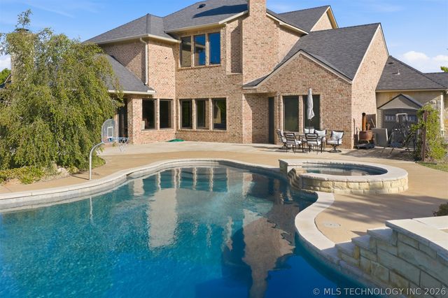 1739 Gateway, Ardmore, OK 73401