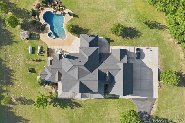 1739 Gateway, Ardmore, OK 73401