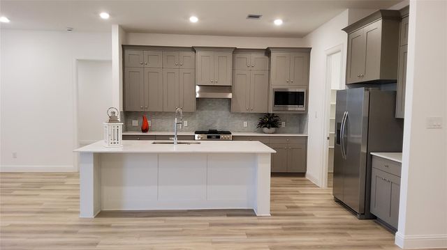 30607 Bahia Oak Bend, Fulshear, TX 77423