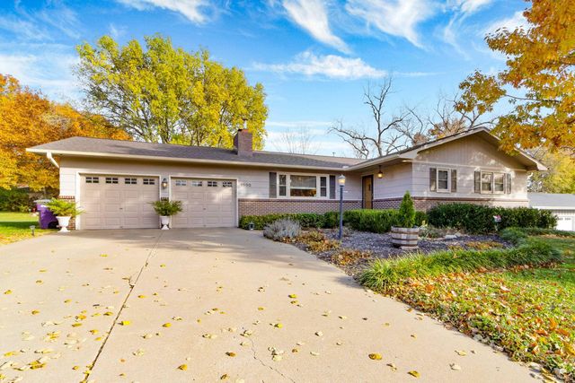 1500 Westwind Drive, Manhattan, KS 66503