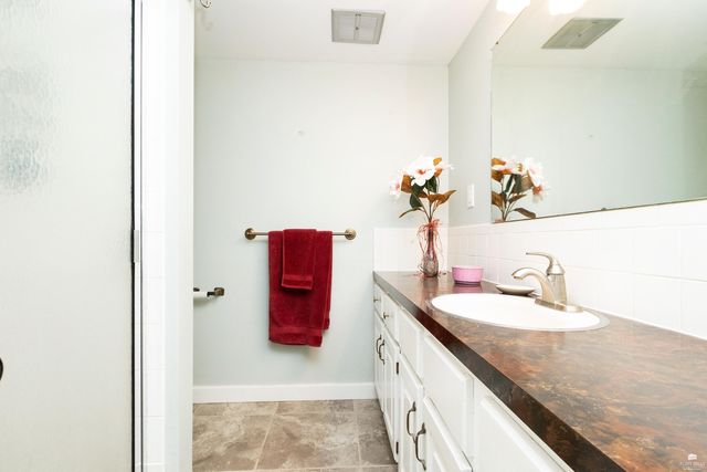 1500 Westwind Drive, Manhattan, KS 66503