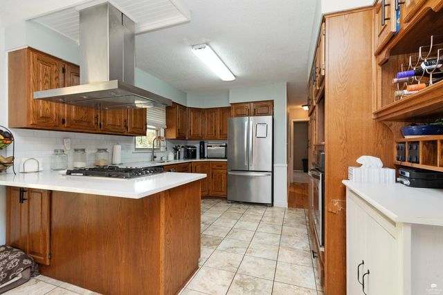 1500 Westwind Drive, Manhattan, KS 66503