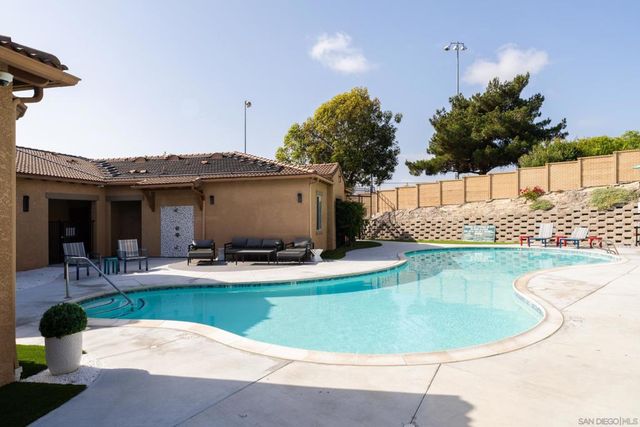 3825 Elijah Ct 332, San Diego, CA 92130