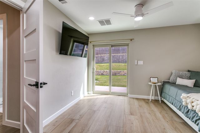 117 St Elias Drive, Burleson, TX 76028