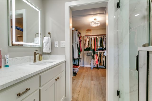 117 St Elias Drive, Burleson, TX 76028