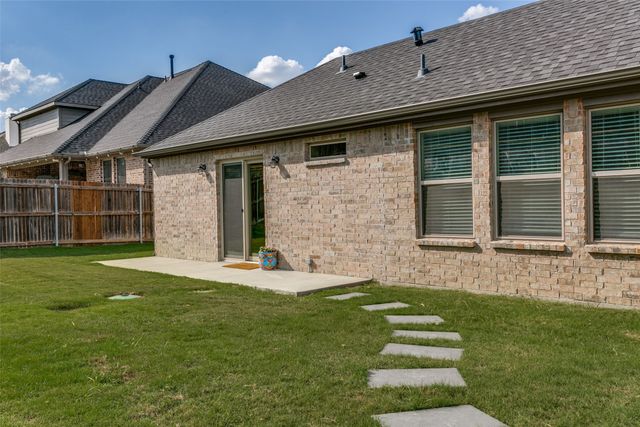 117 St Elias Drive, Burleson, TX 76028