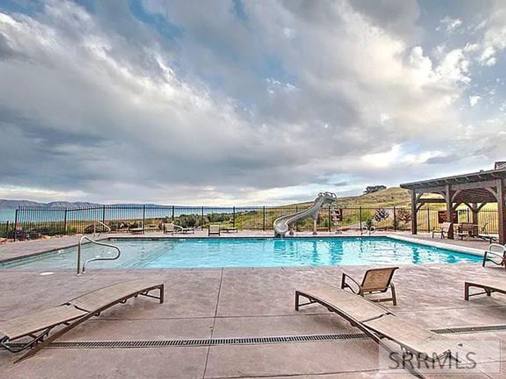 Image 9 of property listing at 124 Blue Sage Dr, Fish Haven, ID 83287