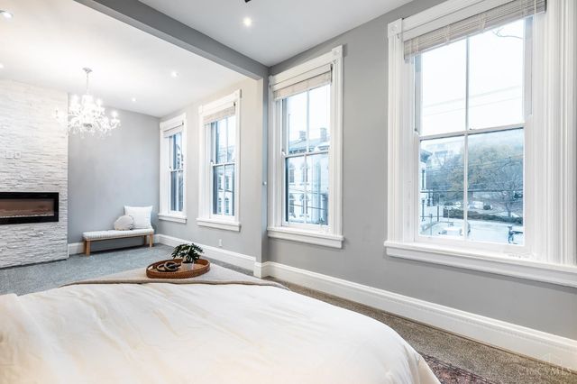 551 E Thirteenth Street, Cincinnati, OH 45202