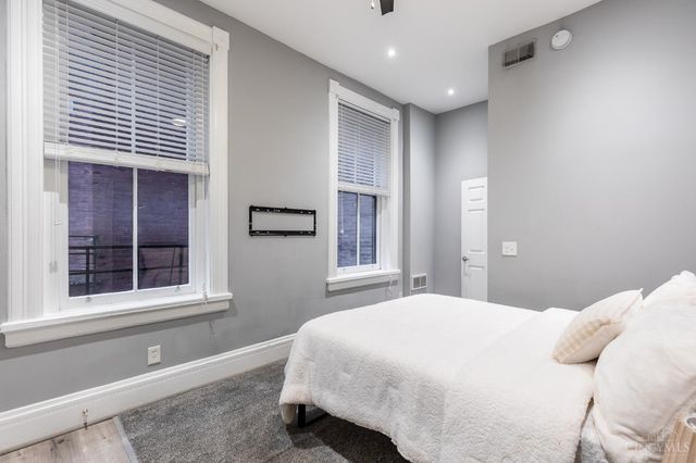 551 E Thirteenth Street, Cincinnati, OH 45202