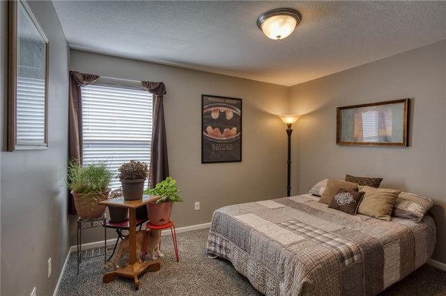 3550 N 112th Terrace, Kansas City, KS 66109