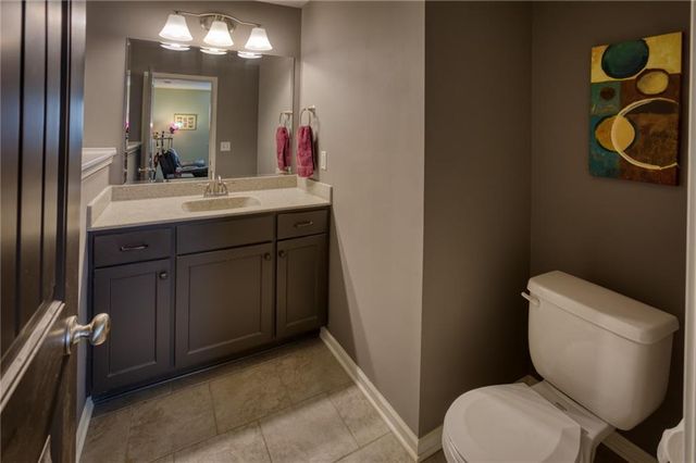 3550 N 112th Terrace, Kansas City, KS 66109