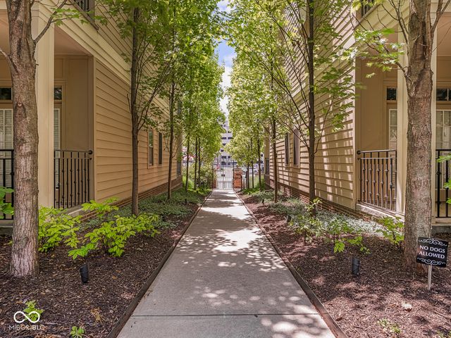 450 E Ohio Street 316, Indianapolis, IN 46204