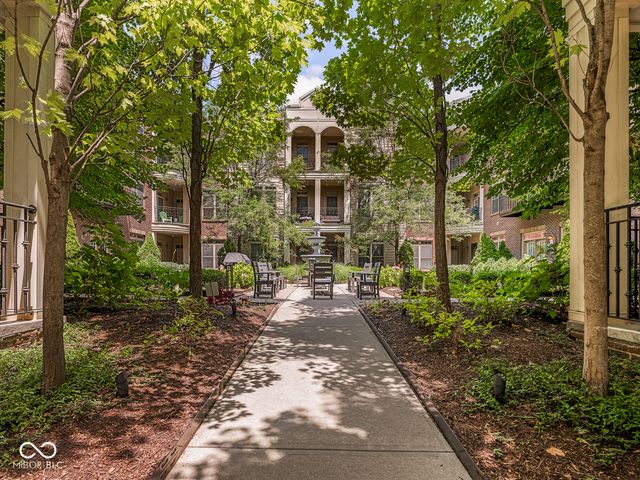 450 E Ohio Street 316, Indianapolis, IN 46204