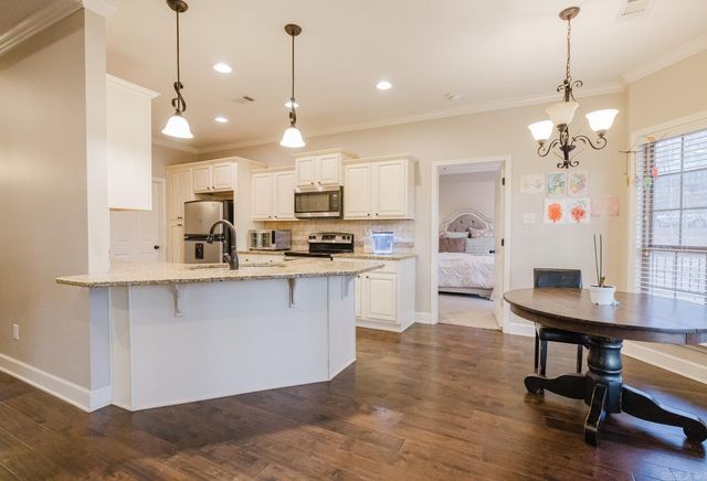 10676 Hinds Rd, Benton, AR 72019