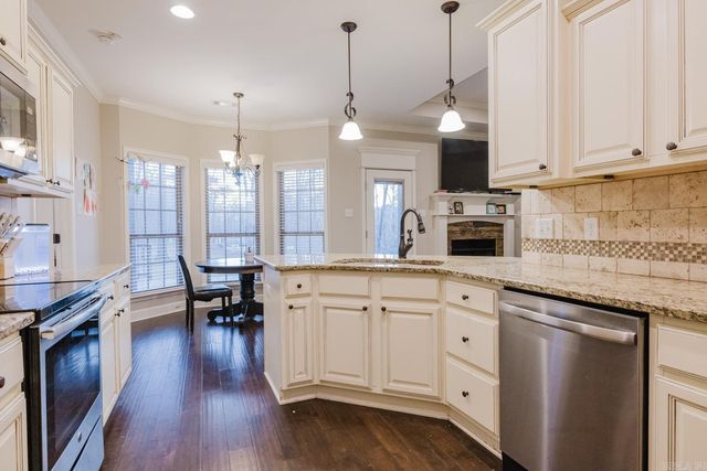 10676 Hinds Rd, Benton, AR 72019