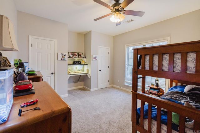 10676 Hinds Rd, Benton, AR 72019