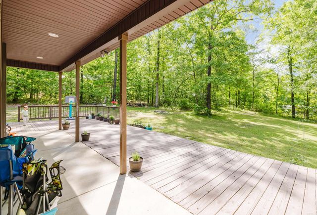 10676 Hinds Rd, Benton, AR 72019