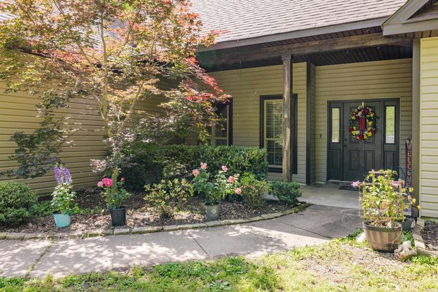 10676 Hinds Rd, Benton, AR 72019