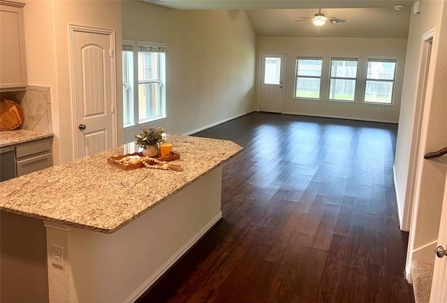 4706 Walnut Willow Court, Spring, TX 77386