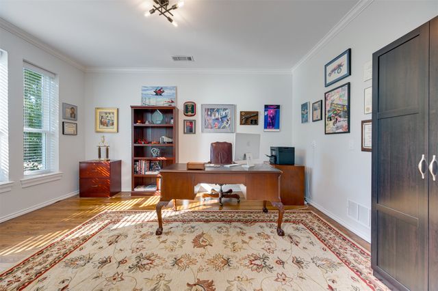 2001 Rose Pointe, Athens, TX 75752