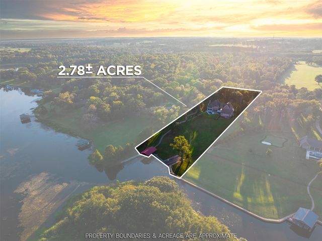 2001 Rose Pointe, Athens, TX 75752