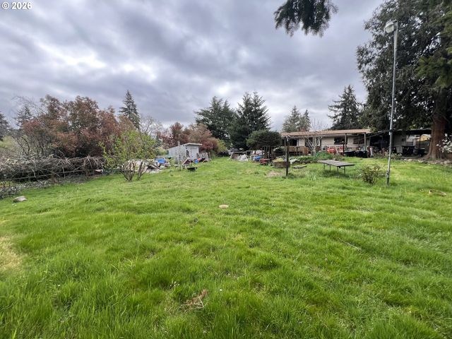 2118 Se 110TH Ave, Portland, OR 97216