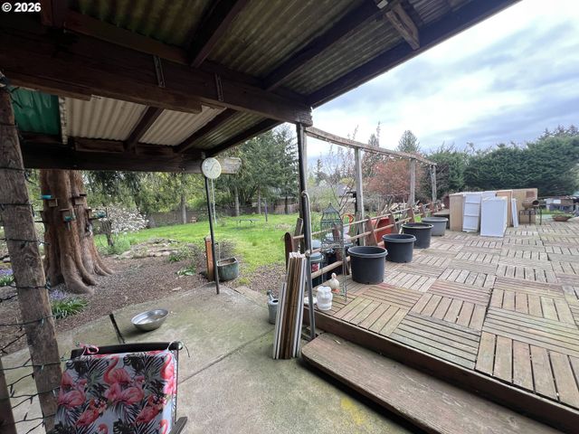 2118 Se 110TH Ave, Portland, OR 97216