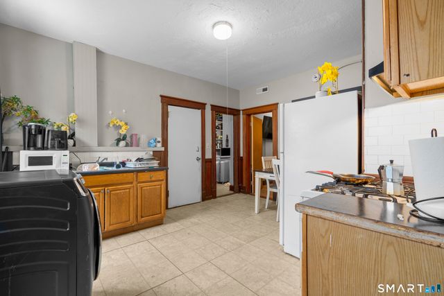 22 Webster Street, Meriden, CT 06450