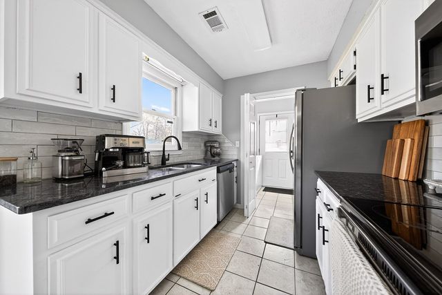 386 Lee Road 0917, Phenix City, AL 36870