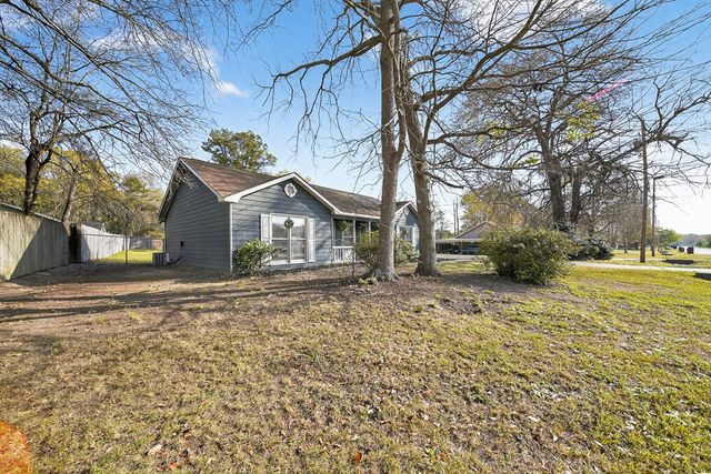 386 Lee Road 0917, Phenix City, AL 36870