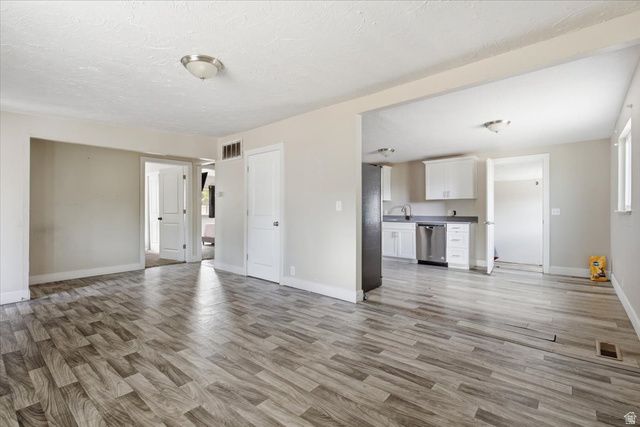 3036 W 2960 S, West Valley City, UT 84119
