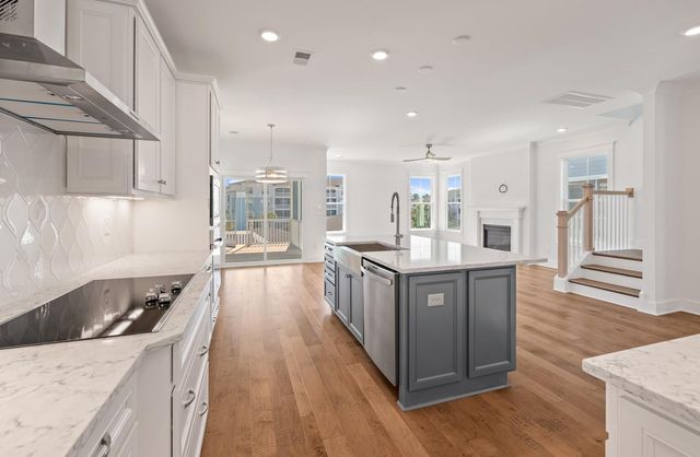 2126 Boykin, Charleston, SC 29414