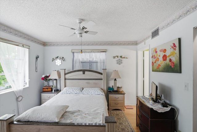 2220 N Cypress Bend Drive 410, Pompano Beach, FL 33069