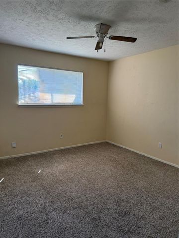 8426 Avington Road, La Porte, TX 77571