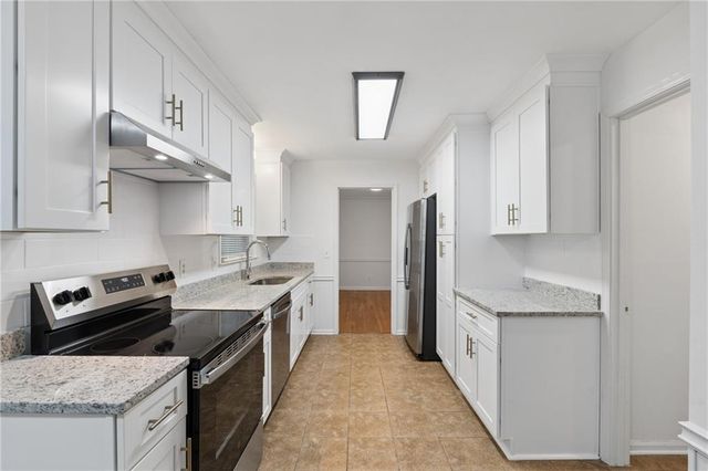 4143 Wellington Hills Drive, Snellville, GA 30039