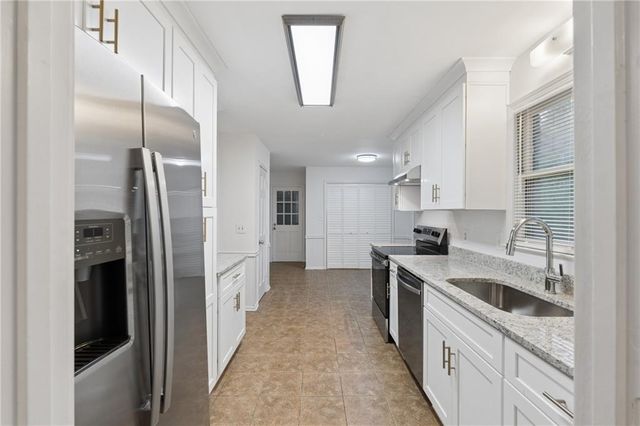 4143 Wellington Hills Drive, Snellville, GA 30039